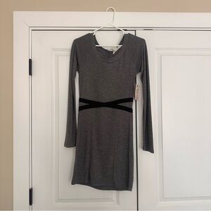 Derek Heart Gray Dress with Black Details